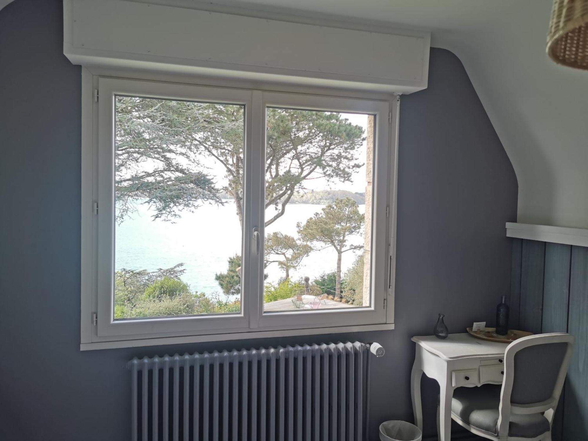 Appartement Les Pieds Dans L'Eau à Saint-Malo Chambre photo